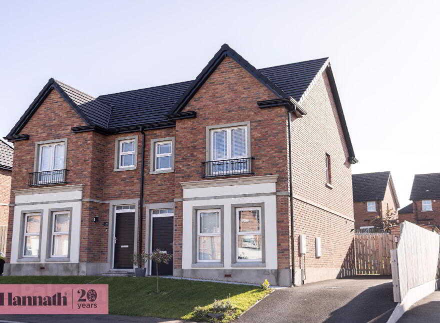 352 Drumnagoon Park, Craigavon, BT63 5UF photo