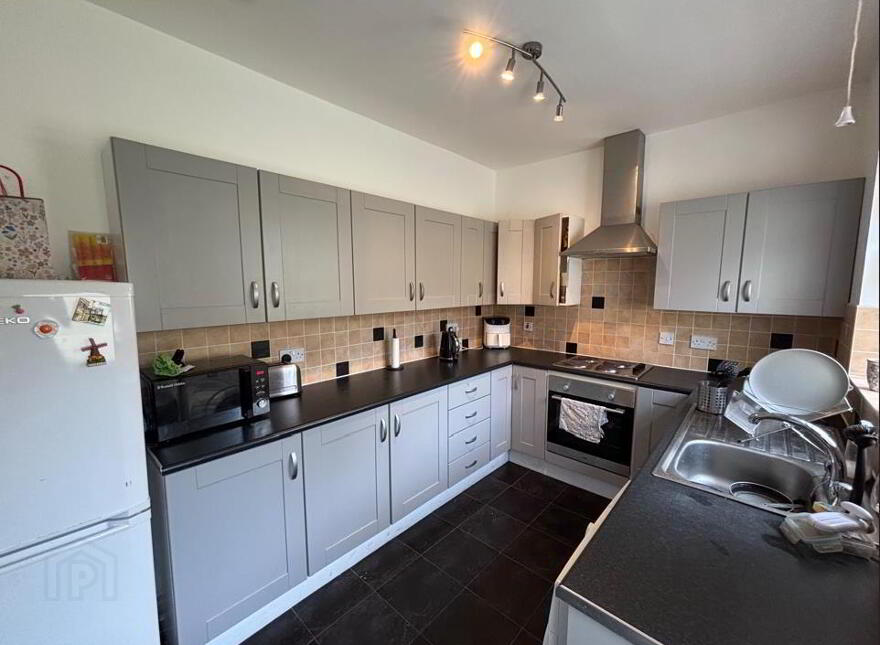 68 Ava Street, Ormeau Road, Belfast, BT7 3BS