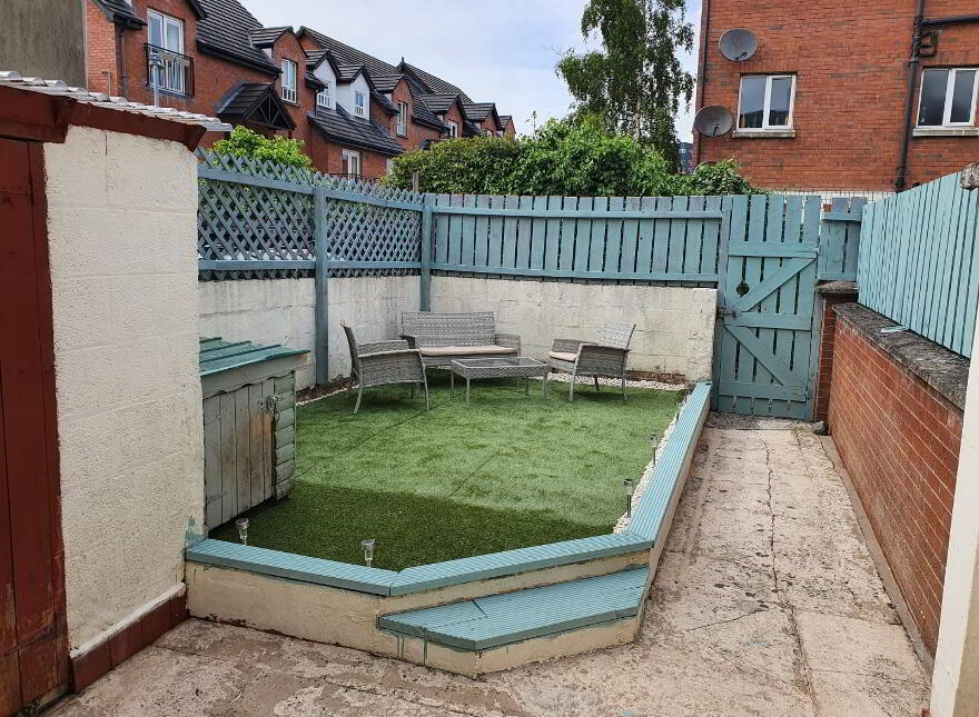 15 Lemberg Street, Belfast, BT12 6GH