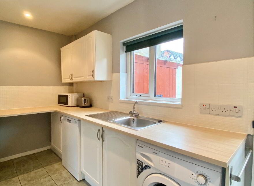 15 Lemberg Street, Belfast, BT12 6GH