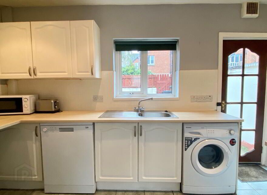 15 Lemberg Street, Belfast, BT12 6GH