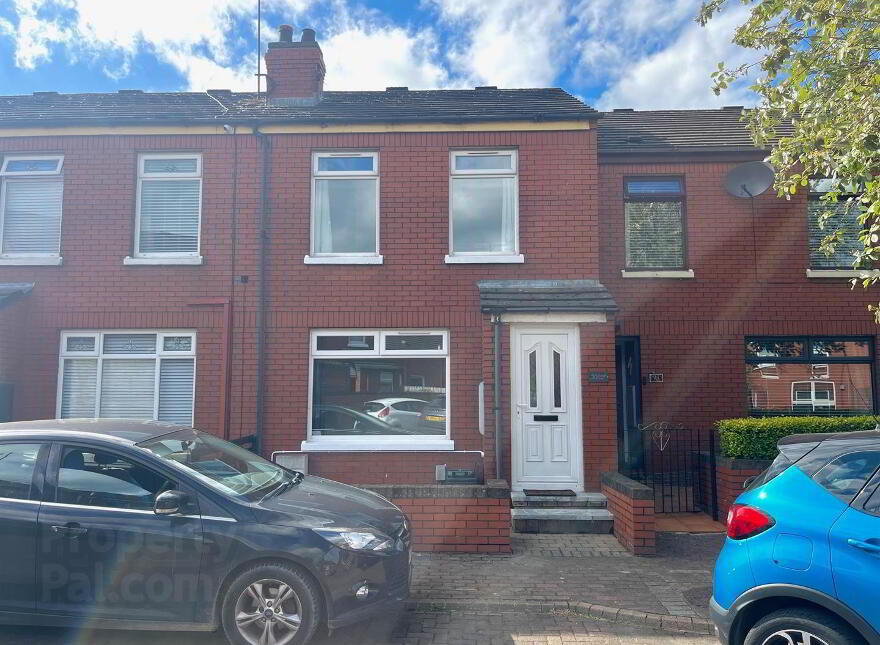 30 Lough Lea, Belfast, BT5 4PA photo