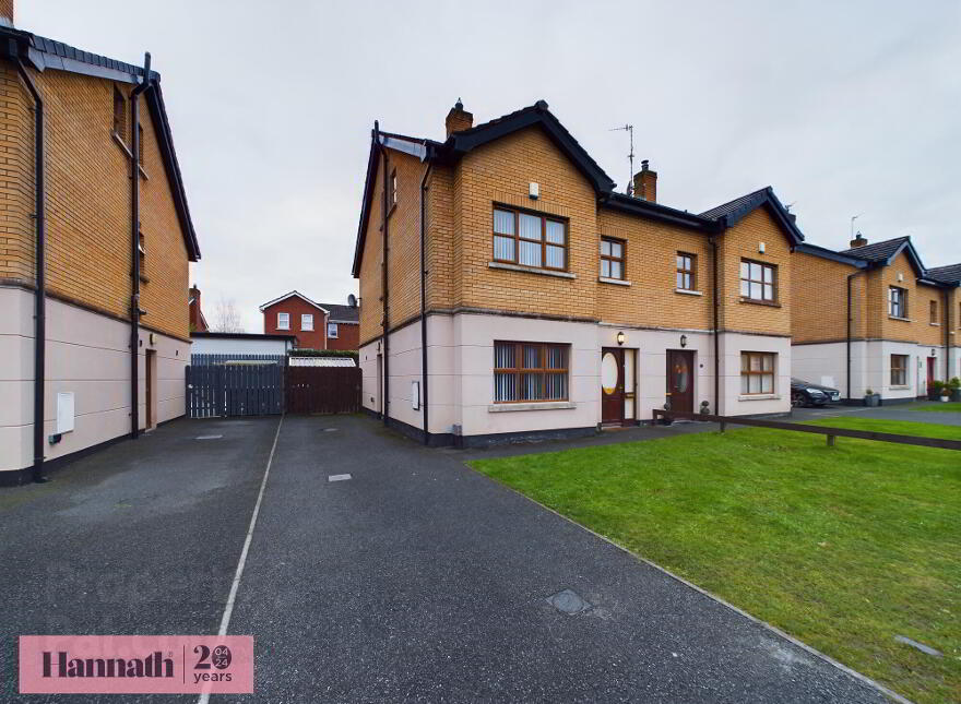 11 Rockmount, Portadown, Craigavon, BT62 1AW photo