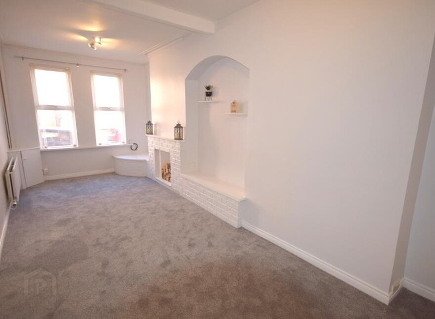 25 Delaware Street, Belfast, BT6 8ET