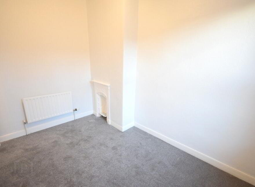 25 Delaware Street, Belfast, BT6 8ET