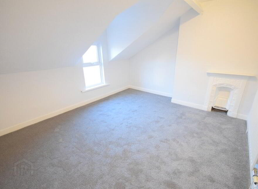 25 Delaware Street, Belfast, BT6 8ET