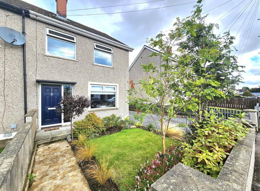 114 Hertford Crescent, Lisburn, BT28 1SA photo