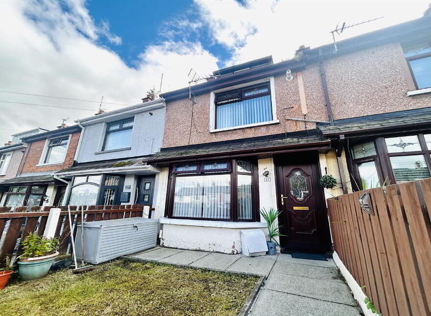 27 Strathroy Park, Belfast, BT14 7LN photo