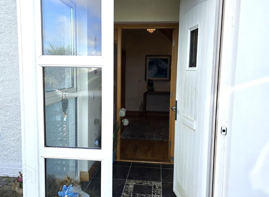 60 Bayhead Road, Portballintrae, Bushmills, BT57 8SA