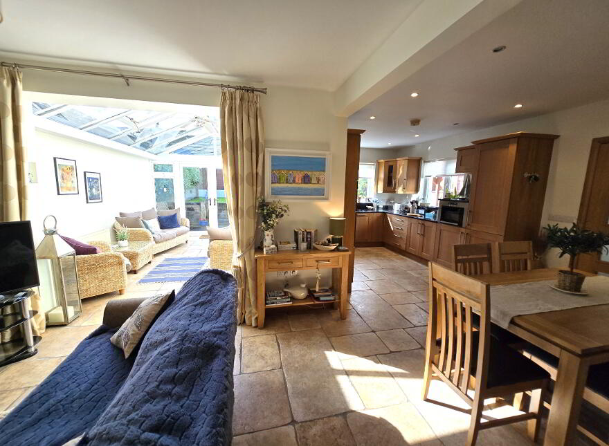 60 Bayhead Road, Portballintrae, Bushmills, BT57 8SA