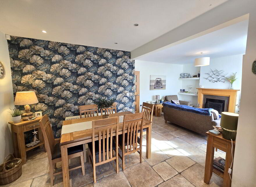 60 Bayhead Road, Portballintrae, Bushmills, BT57 8SA