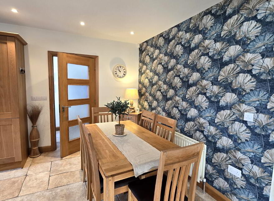 60 Bayhead Road, Portballintrae, Bushmills, BT57 8SA