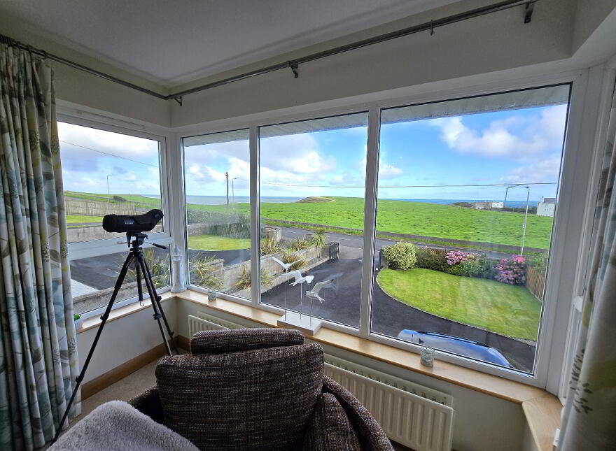 60 Bayhead Road, Portballintrae, Bushmills, BT57 8SA