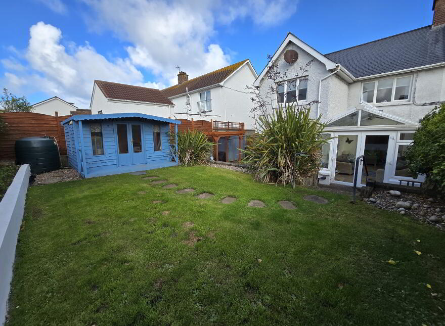 60 Bayhead Road, Portballintrae, Bushmills, BT57 8SA