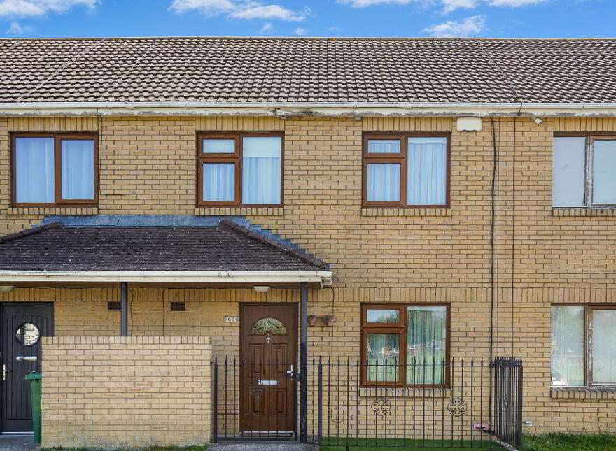 67 Russell Lawns, Tallaght, Dublin, D24X8F5 photo