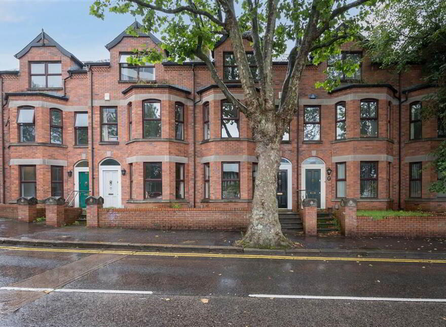 29 Chlorine Gardens, Off Malone Road, Stranmillis, Belfast, BT9 5DL photo