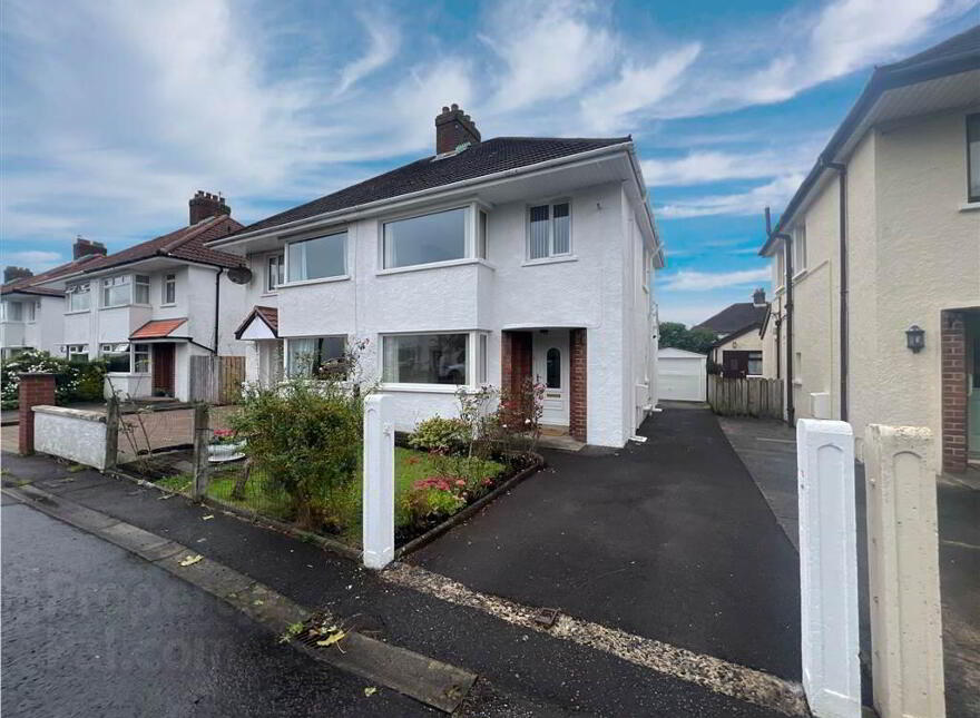 7 Rochester Drive, Cregagh, Belfast, BT6 9JX photo