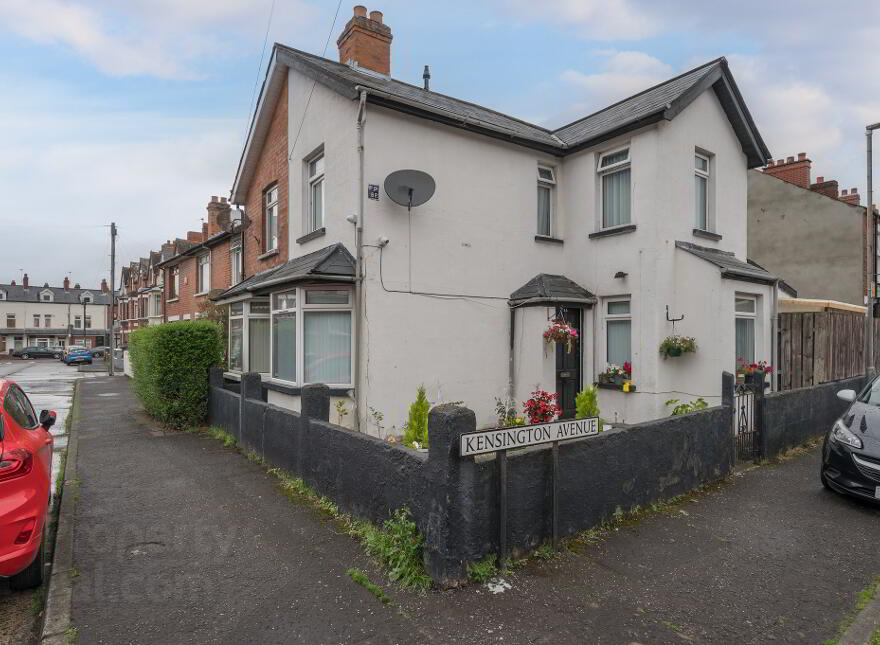 2a Kensington Avenue, Belfast, BT5 5JN photo