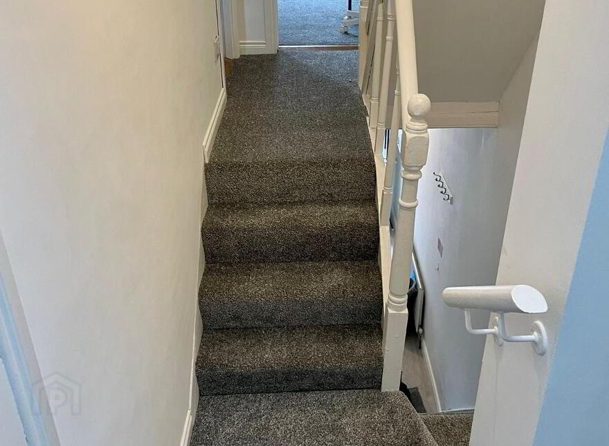 Donegall Road, Room 2, All Bills Included, Belfast, BT12 5NA
