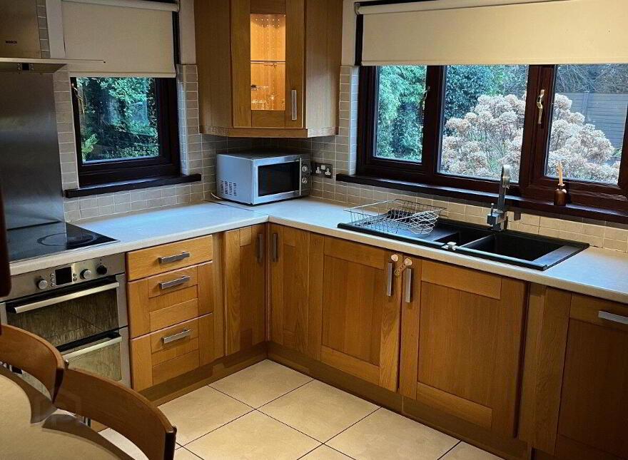 3c Newforge Grange, Malone Road, Belfast, BT9 5QB