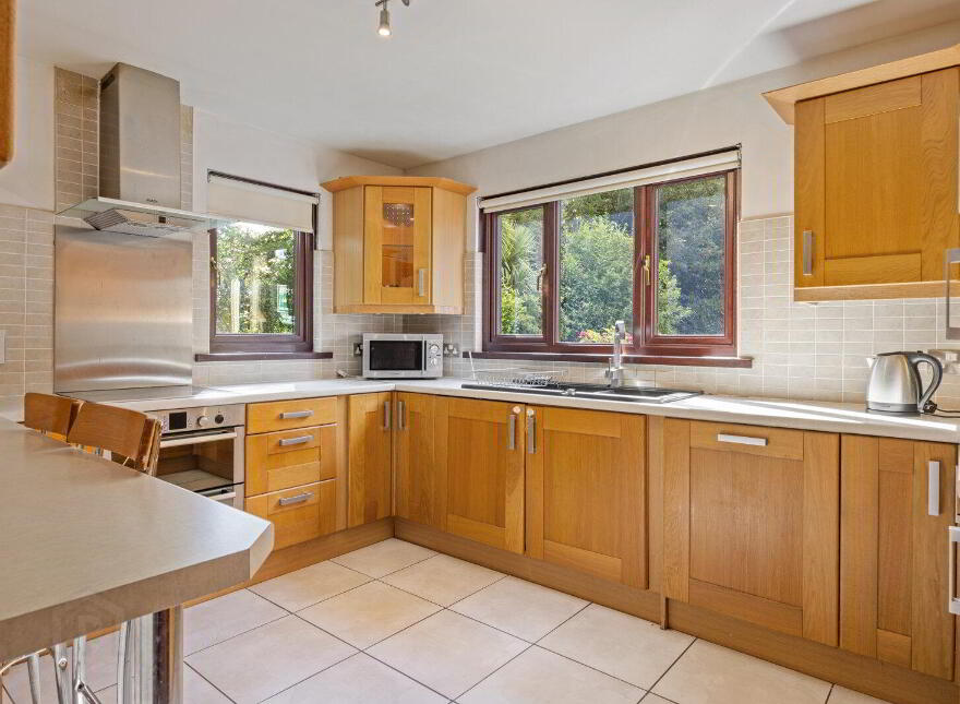 3c Newforge Grange, Malone Road, Belfast, BT9 5QB