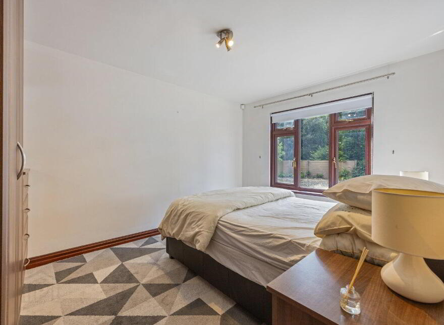 3c Newforge Grange, Malone Road, Belfast, BT9 5QB