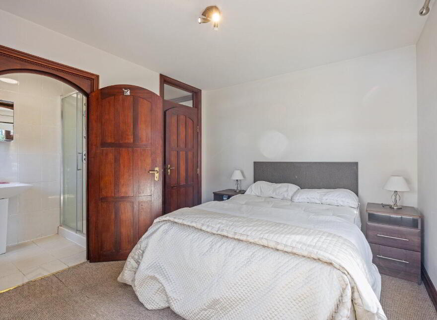 3c Newforge Grange, Malone Road, Belfast, BT9 5QB