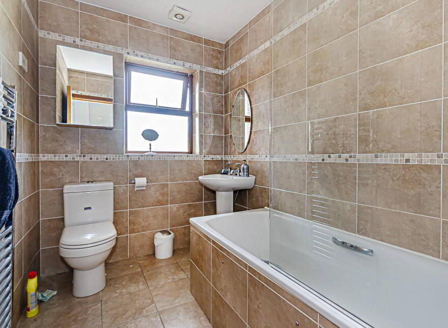 59 Onslow Gardens, Ravenhill, Belfast, BT6 0AQ