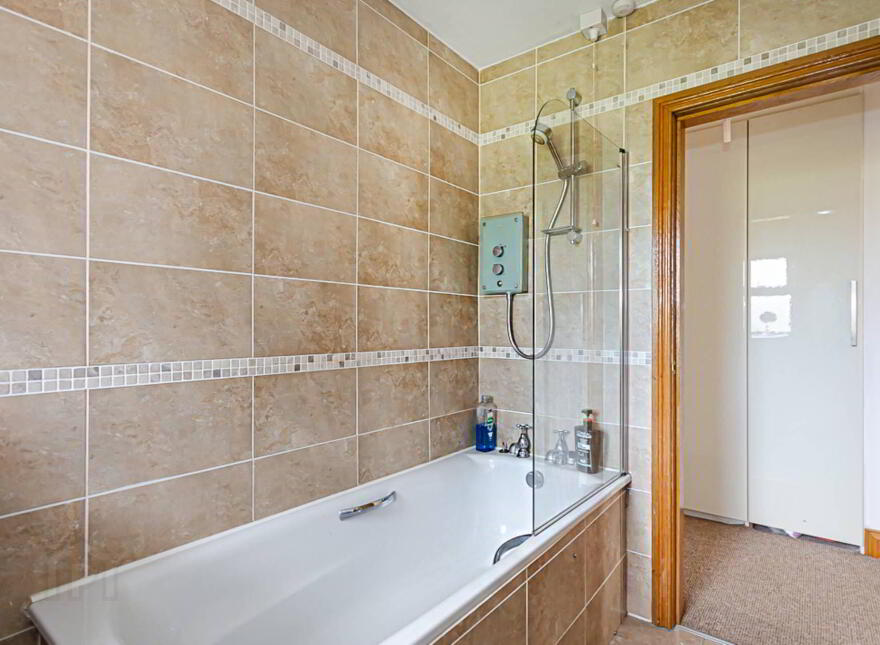 59 Onslow Gardens, Ravenhill, Belfast, BT6 0AQ
