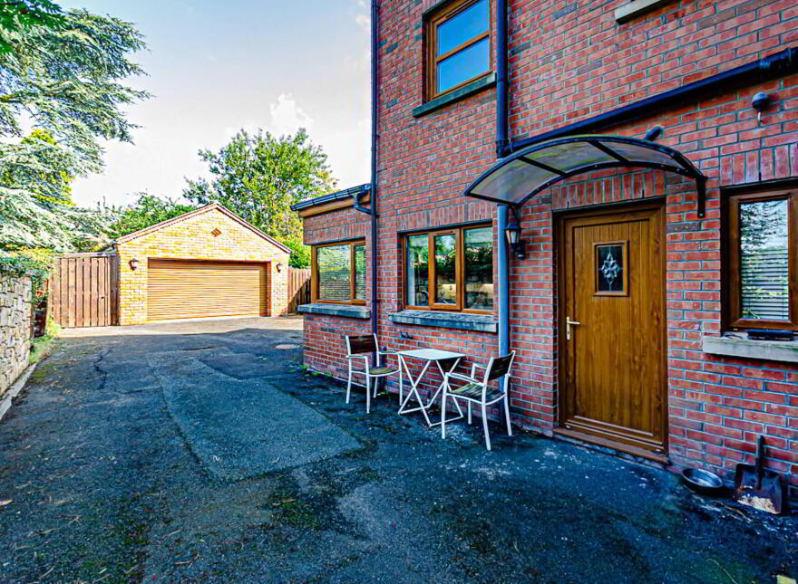 59 Onslow Gardens, Ravenhill, Belfast, BT6 0AQ