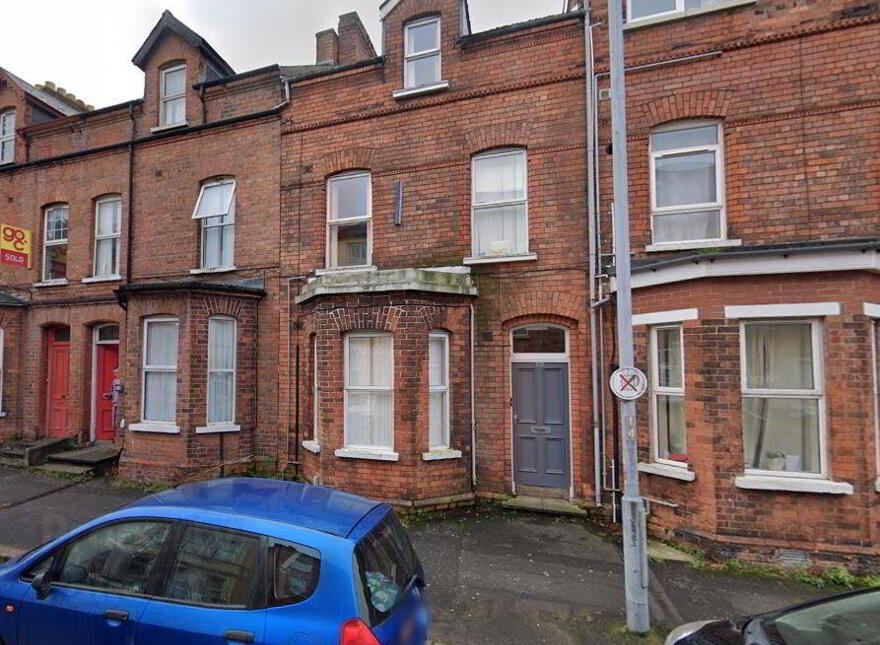 Flat 2, 102 Wellesley Avenue, Belfast, BT9 6DH photo