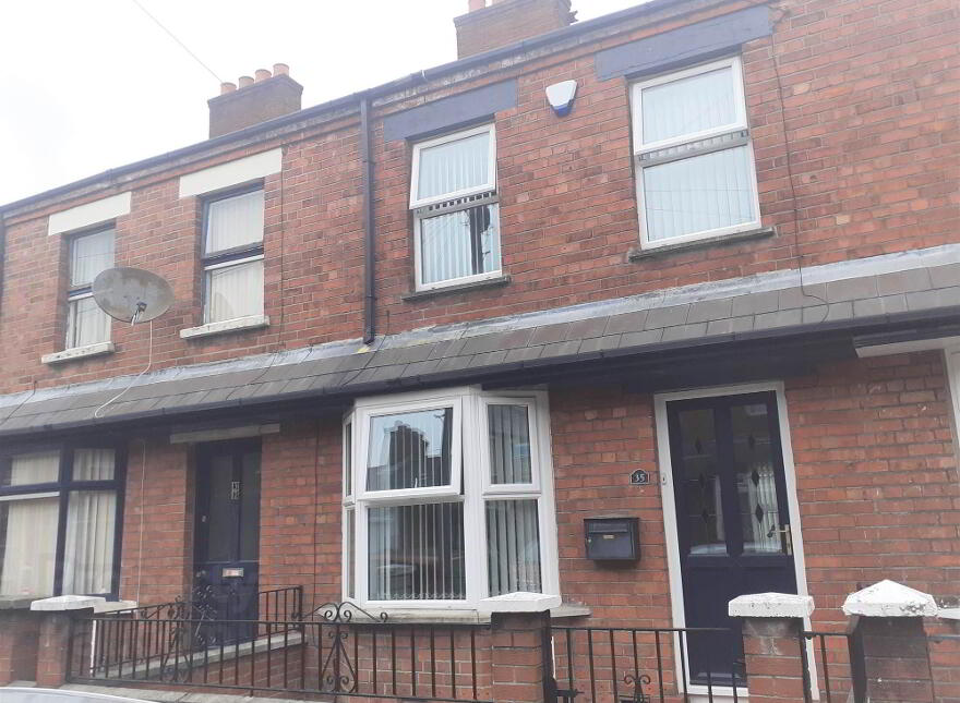 35 Windsor Drive, Belfast, BT9 7FH photo