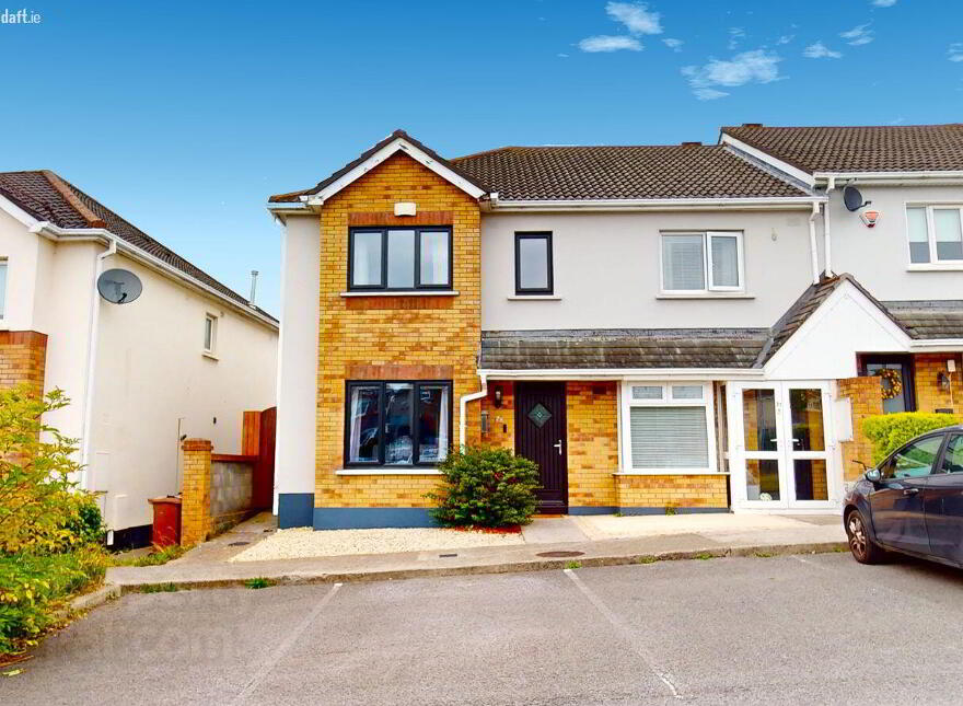 28 Castleview Lawns, Swords photo