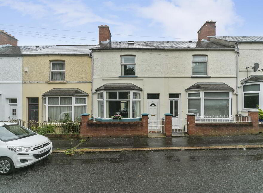 26 Finvoy Street, Belfast, BT5 5DH photo