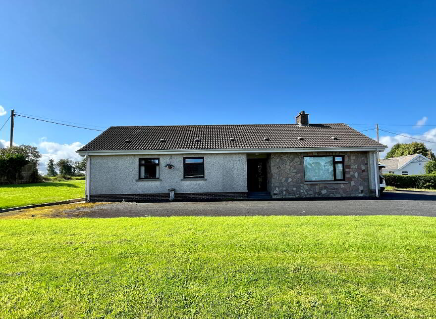 20 Moygannon Road, Donaghacloney, BT66 7NB photo