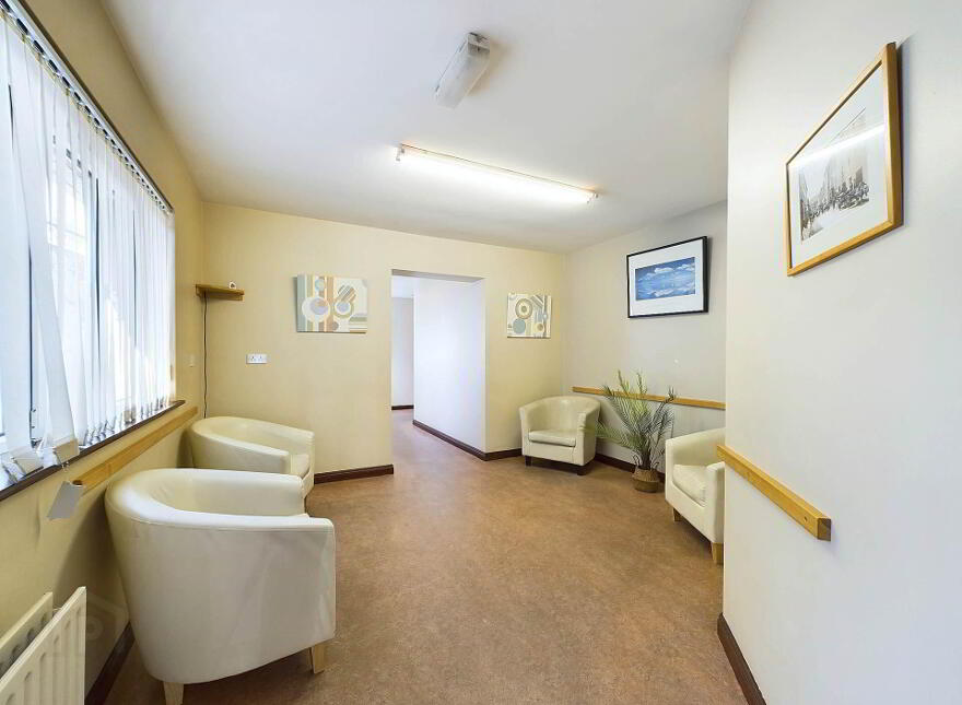 Roche Nagle Medicial Pratice, Kickham Street, Carrick-On-Suir, E32T922