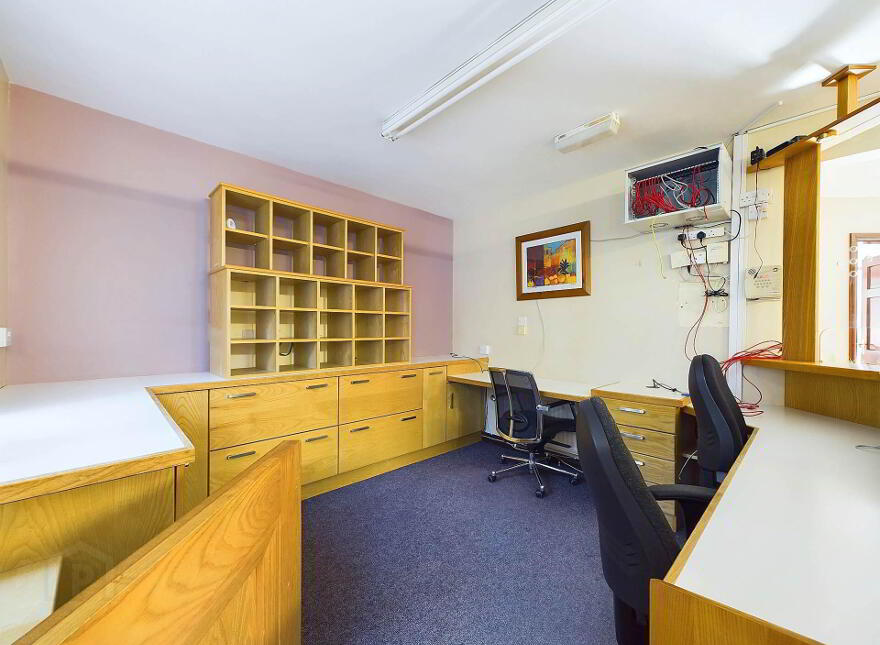 Roche Nagle Medicial Pratice, Kickham Street, Carrick-On-Suir, E32T922