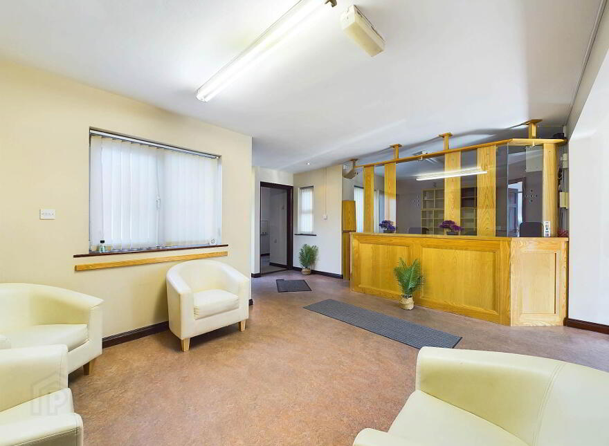 Roche Nagle Medicial Pratice, Kickham Street, Carrick-On-Suir, E32T922