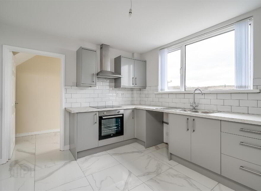 71 Ballyfore Road, Newtownabbey, BT36 6XT