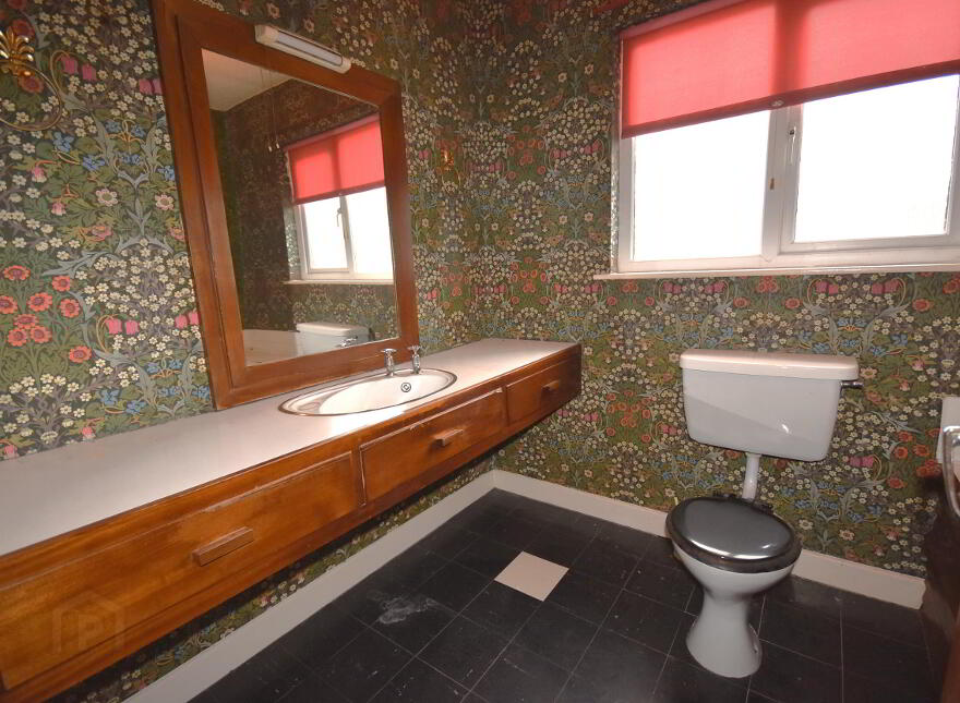 70 Lower Main Street, Letterkenny, F92W3WA