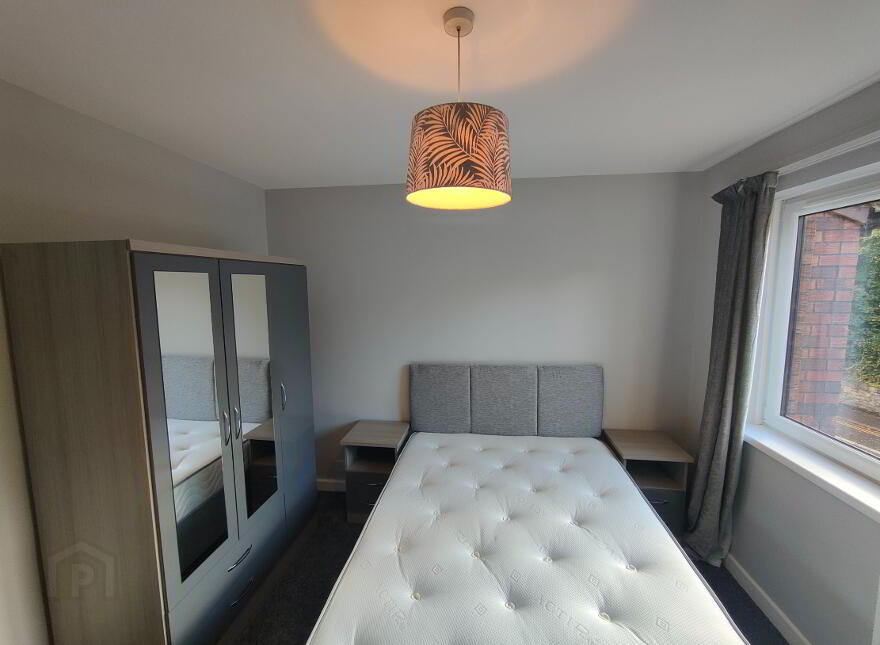 2e Stranmillis Court, Lower Malone, Belfast, BT9 5EU