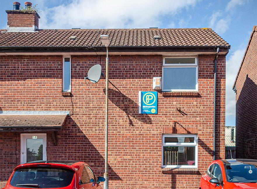 56 Silverbirch Courts, Belfast, BT13 2JJ photo