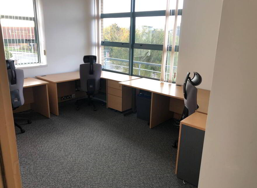 Serviced Office Suites, The Mount Business Centre, 2 Woodstock Link, Belfast, BT6 8DD