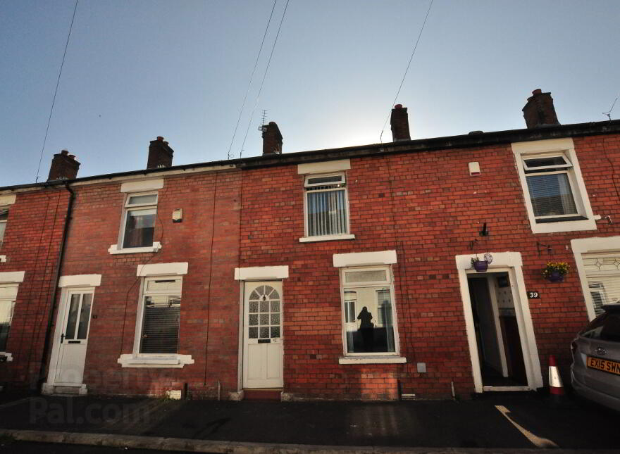 41 Lisavon Street, Belfast, BT4 1LG photo