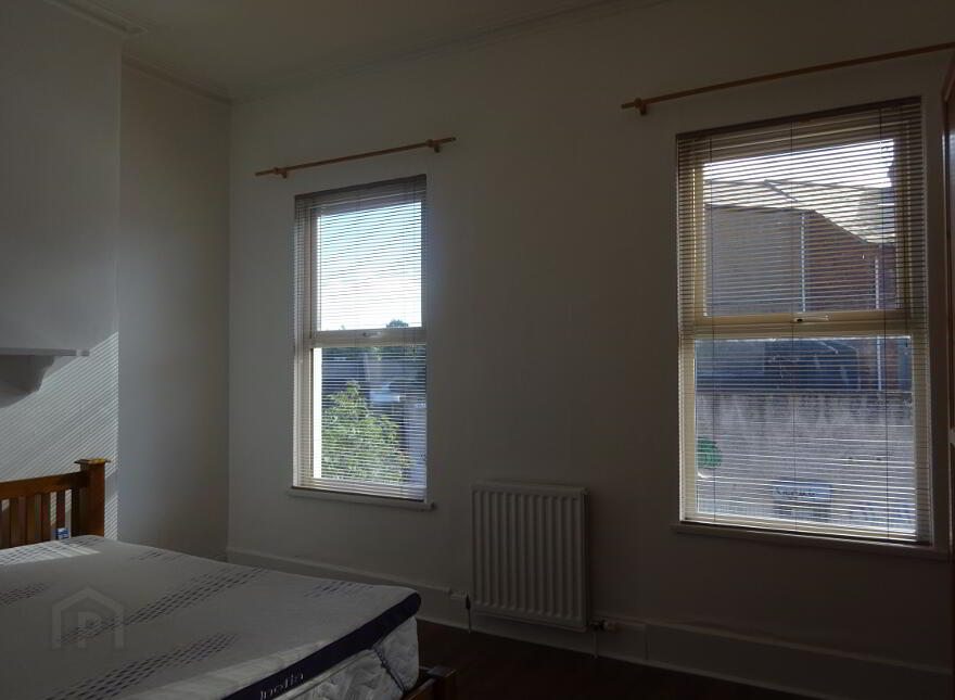 11 Deramore Street, Belfast, BT7 3FS