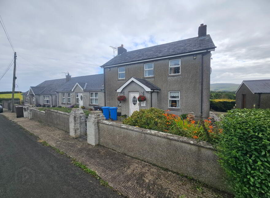 182/182a Moyarget Road, Ballycastle, BT54 6JQ