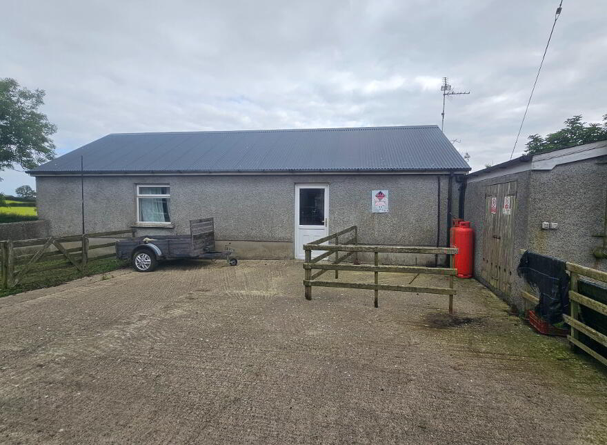 182/182a Moyarget Road, Ballycastle, BT54 6JQ