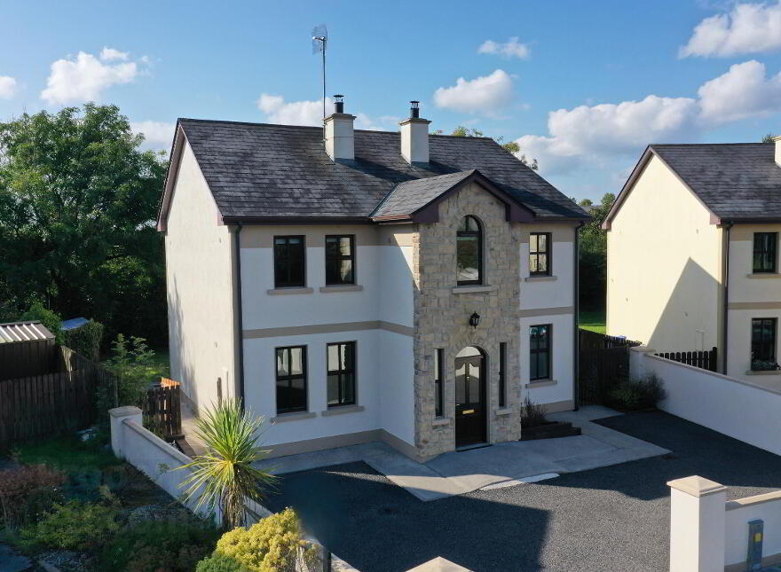 7 Caldragh Crescent, Attirory, Carrick On Shannon, N41VP40 photo