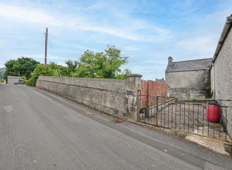 11 Marine Road, Carnlough, BT44 0HE