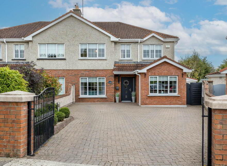 91 Leigh Valley, Ratoath, A85WV67 photo